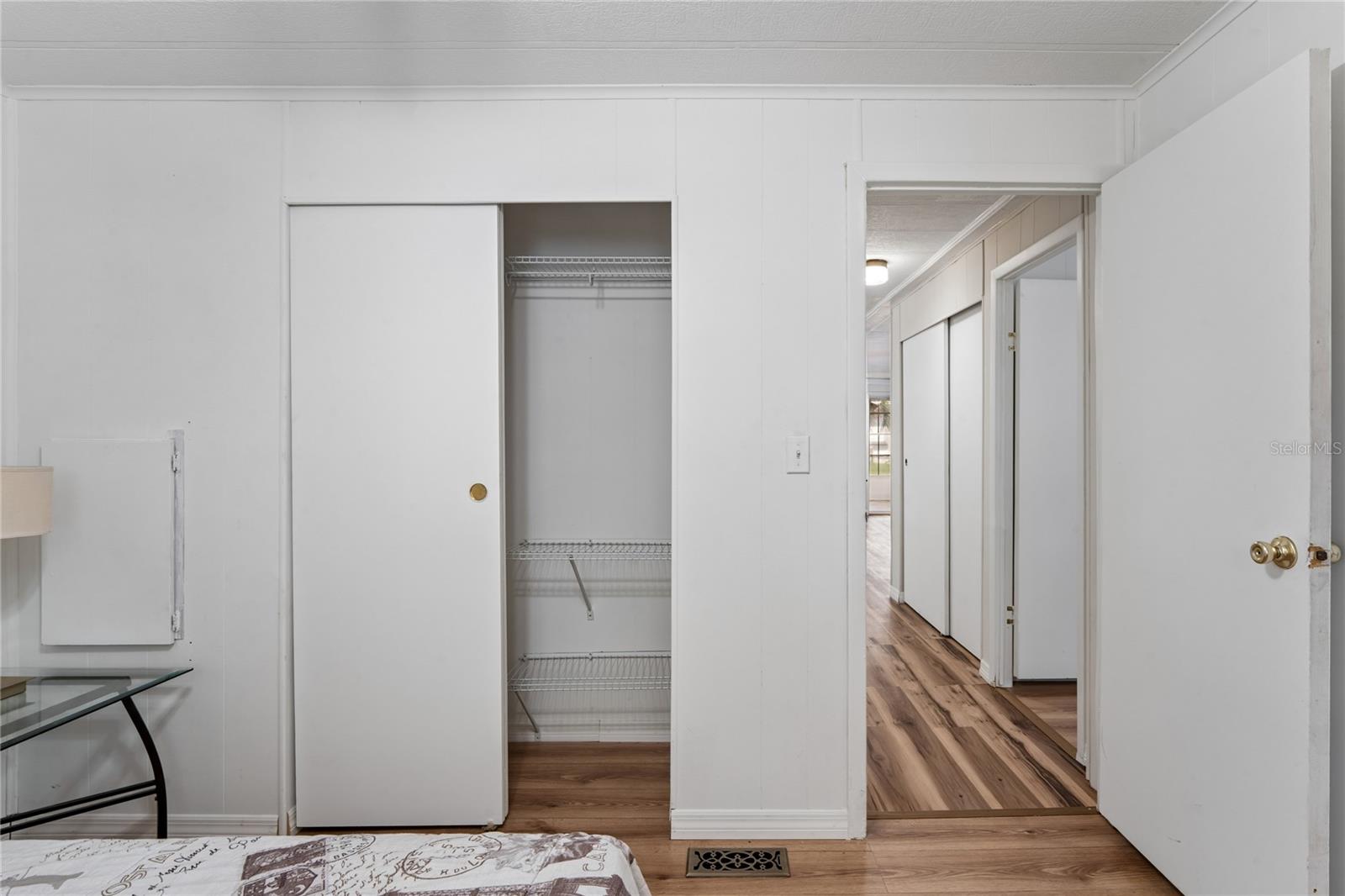 SHADY OAKS MODULAR ESTATES - Residential