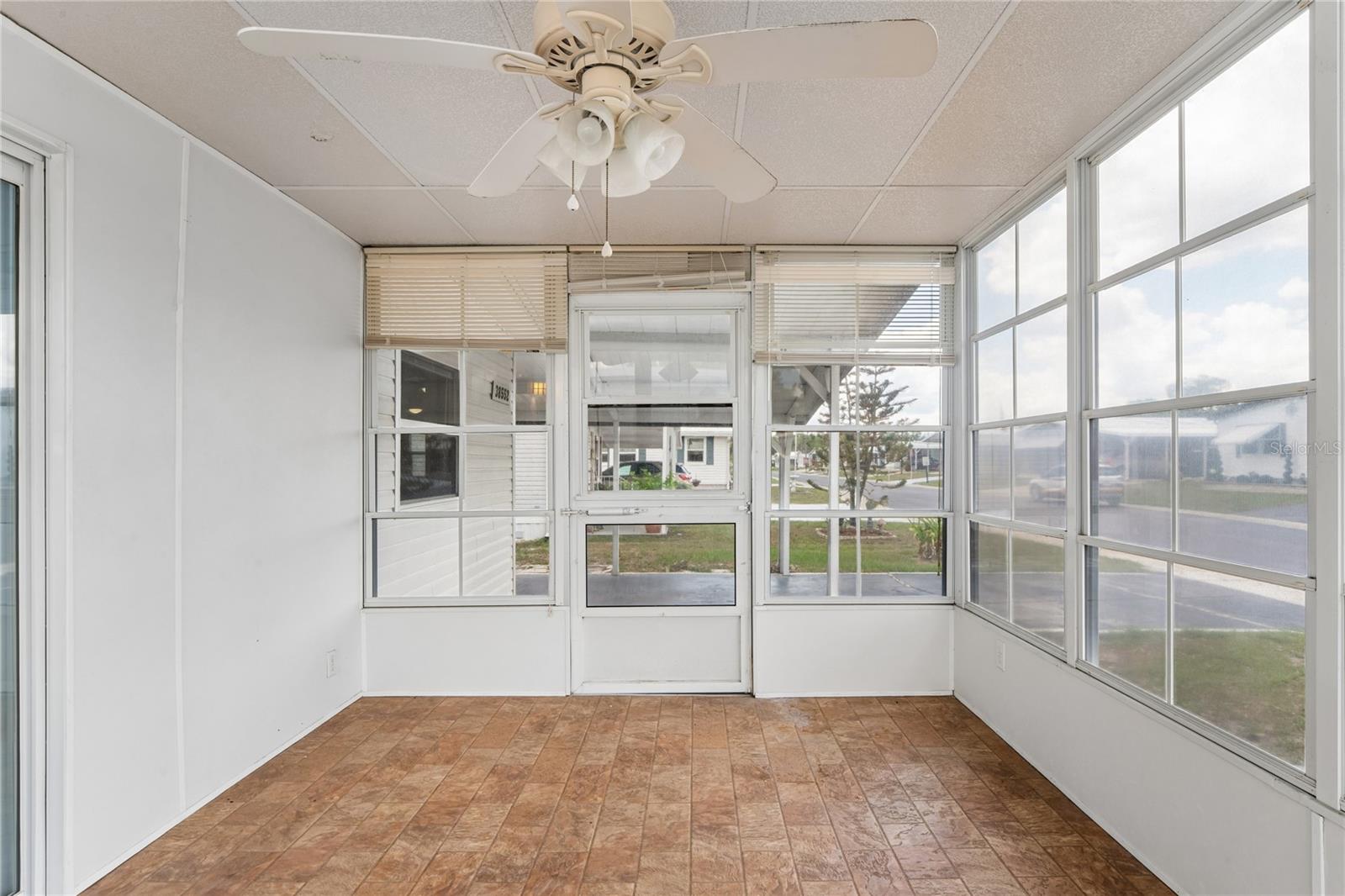 SHADY OAKS MODULAR ESTATES - Residential