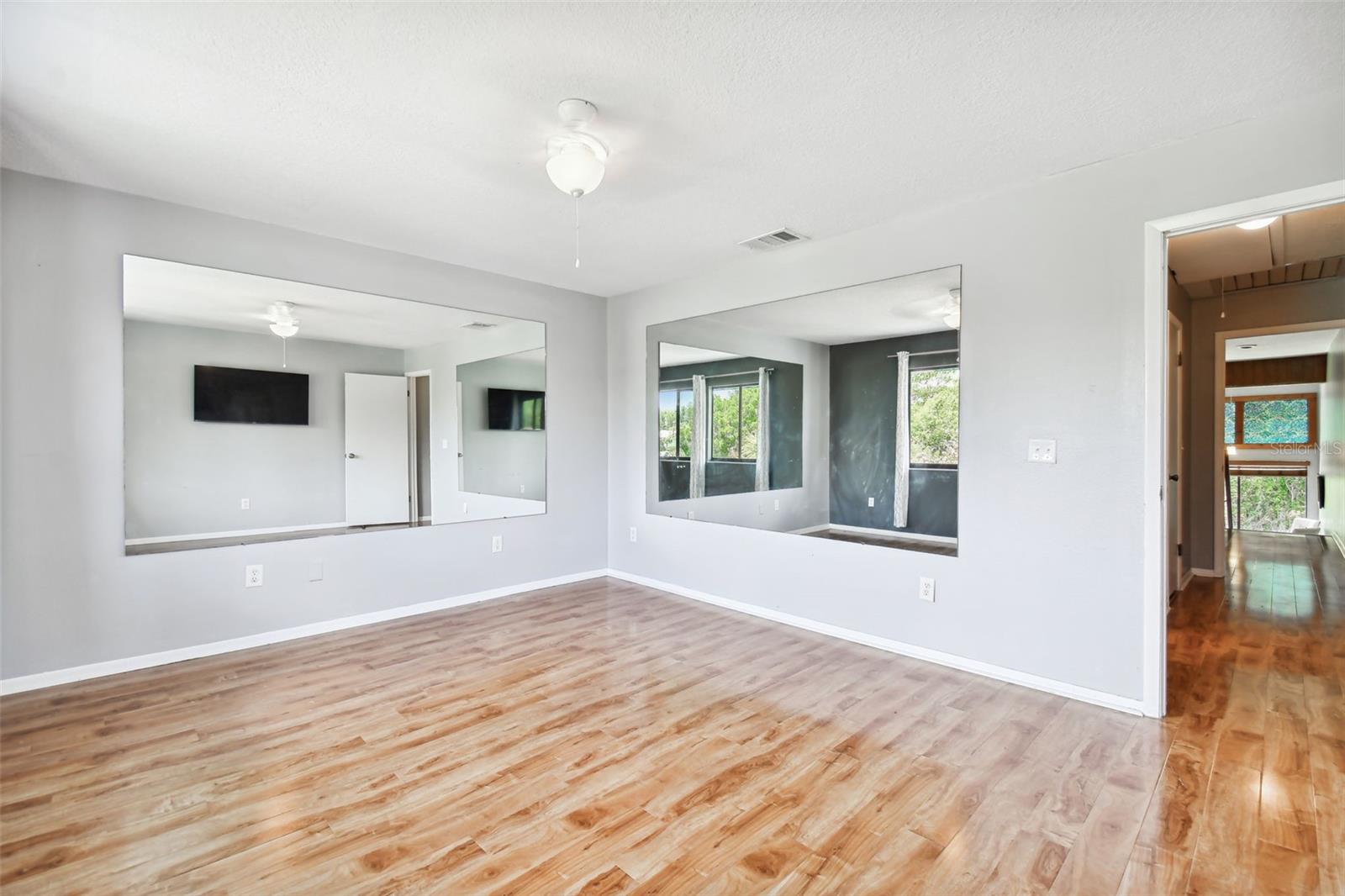 PARADISE LAKES RESORT CONDO - Residential