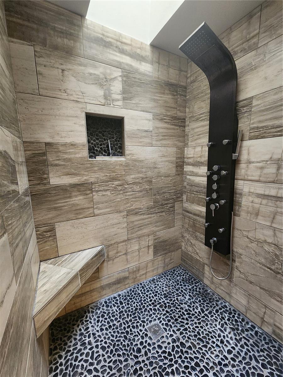 PARADISE LAKES RESORT CONDO - Residential