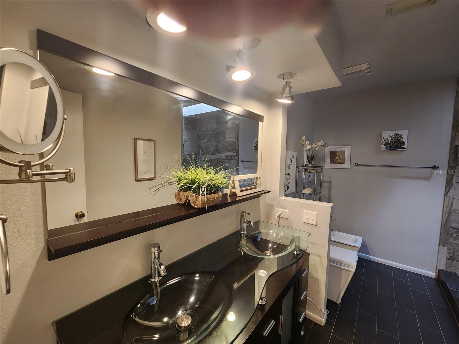 PARADISE LAKES RESORT CONDO - Residential