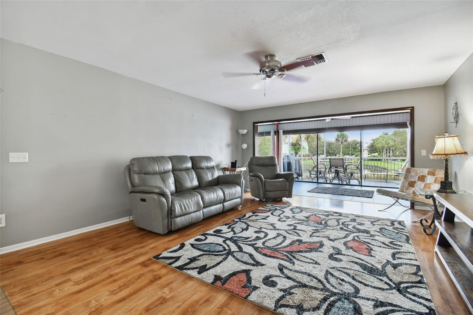 PARADISE LAKES RESORT CONDO - Residential