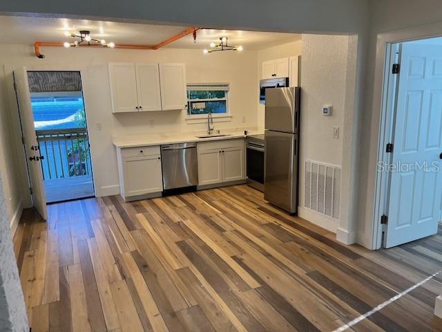 COLONIAL PLACE REV - Residential Income