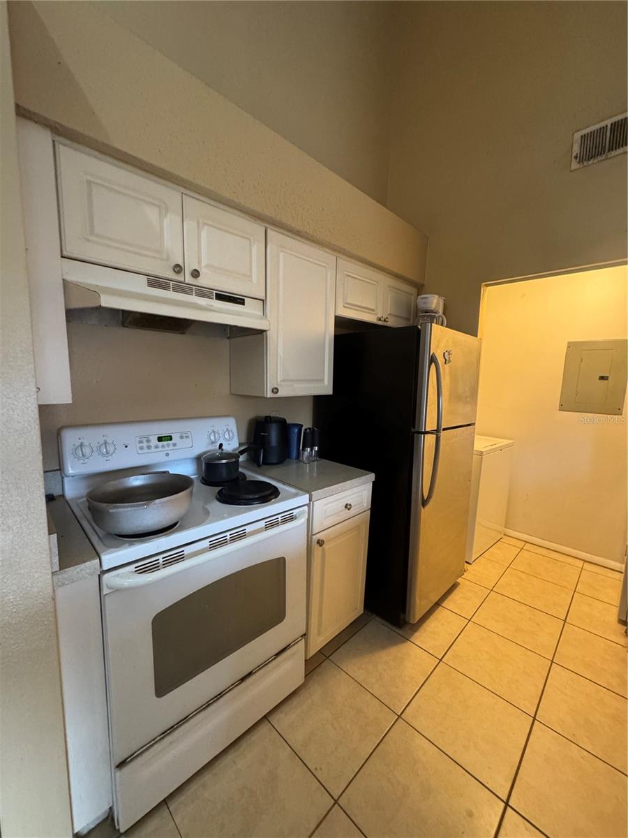 GABLES AT LAKESIDE CONDO - Residential