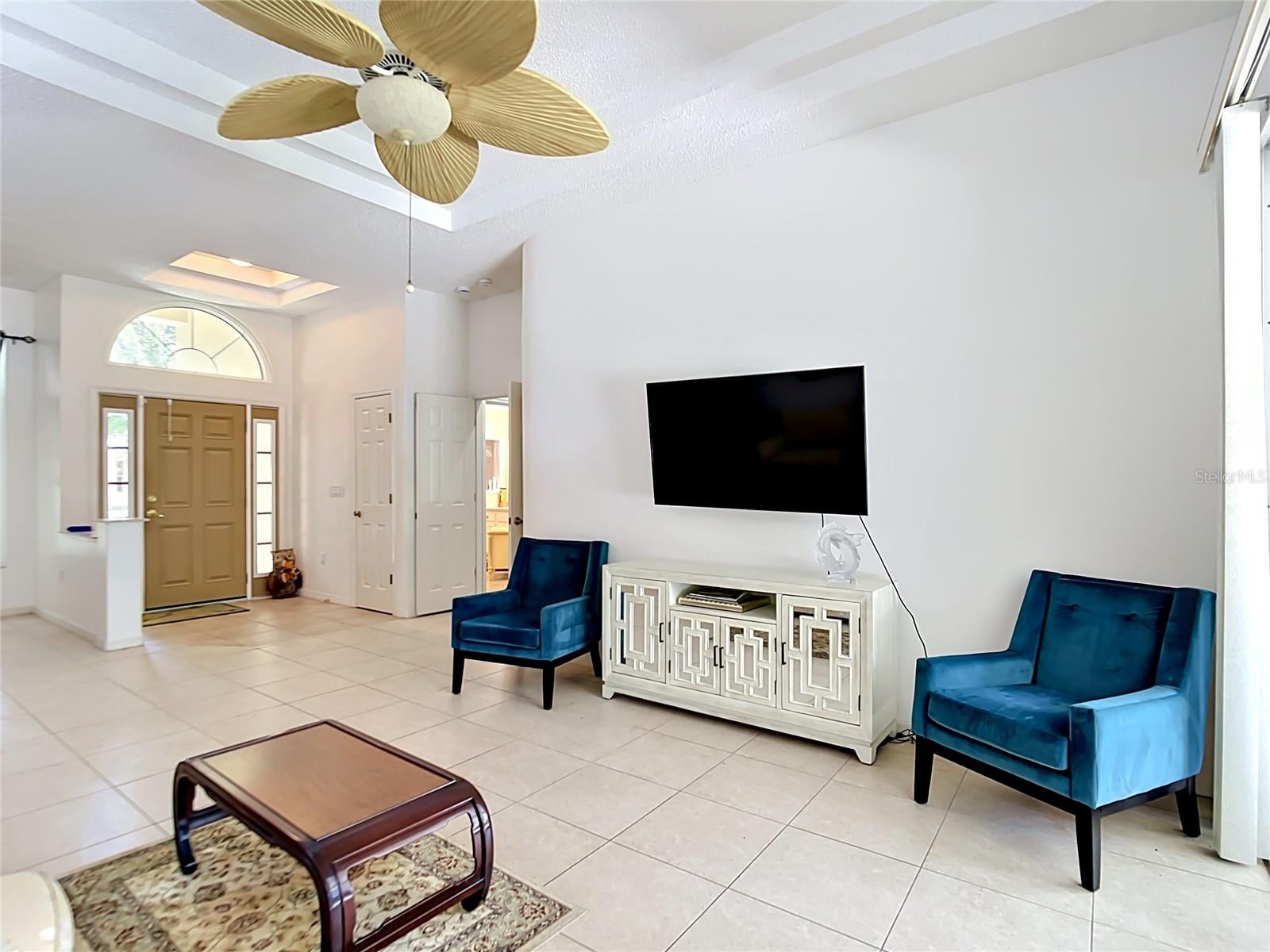 1216 WHITNEY DRIVE