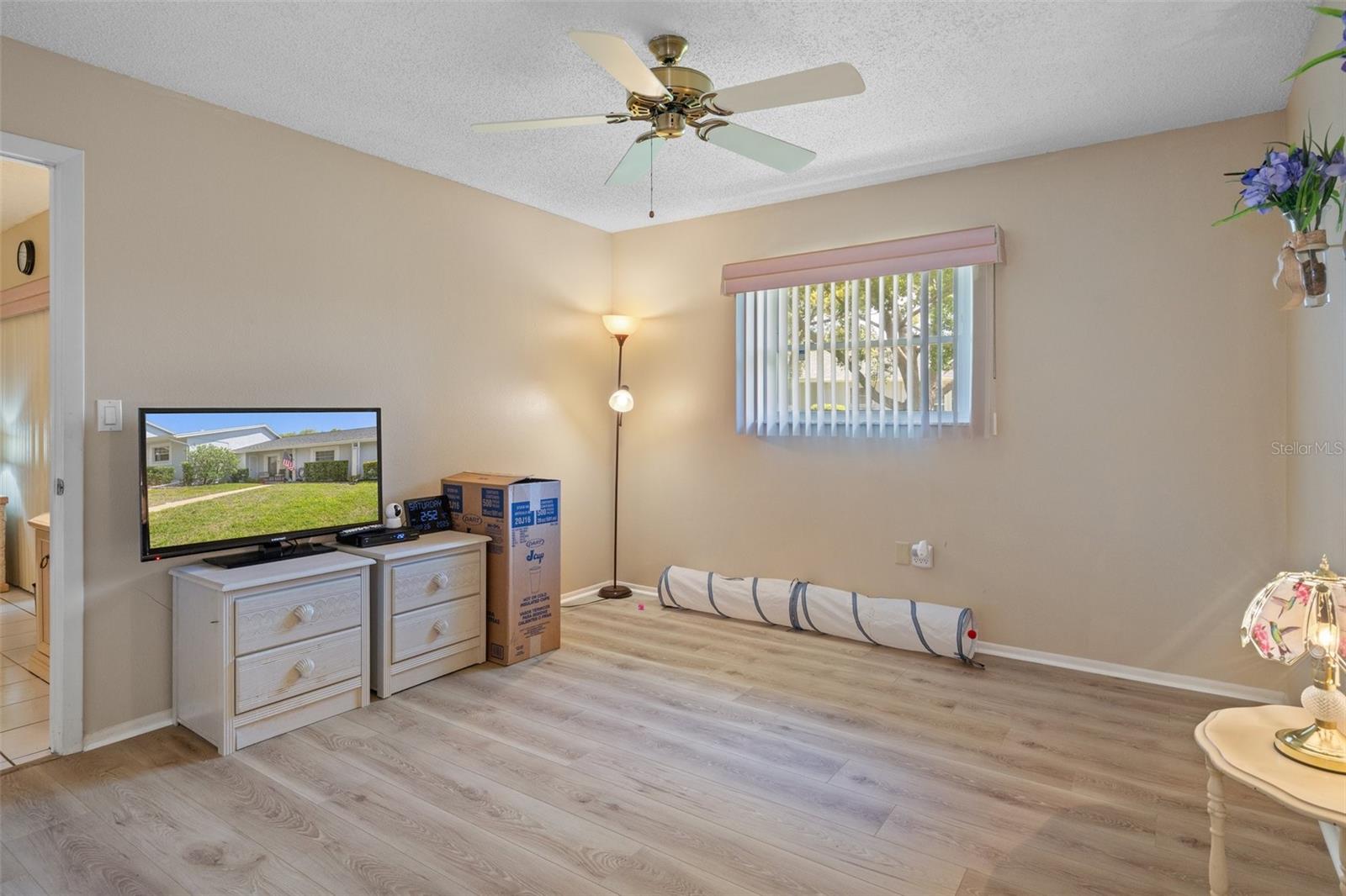 VILLAGE WOODS CONDO PH 03 - Residential