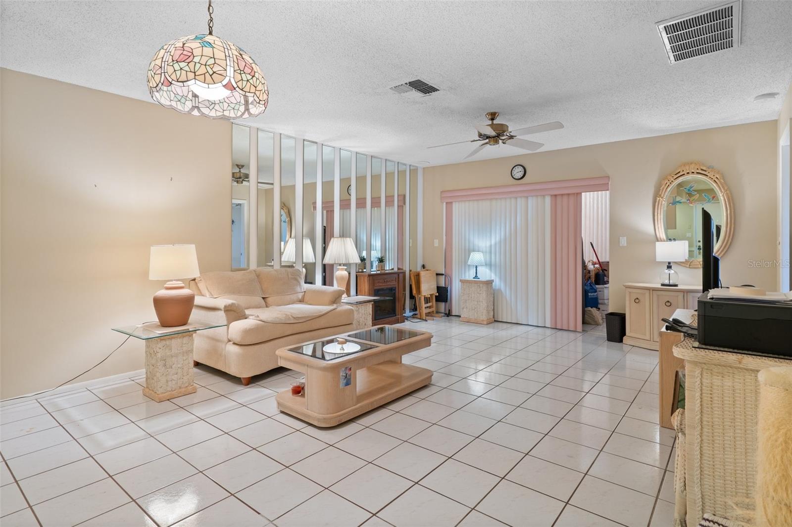 VILLAGE WOODS CONDO PH 03 - Residential