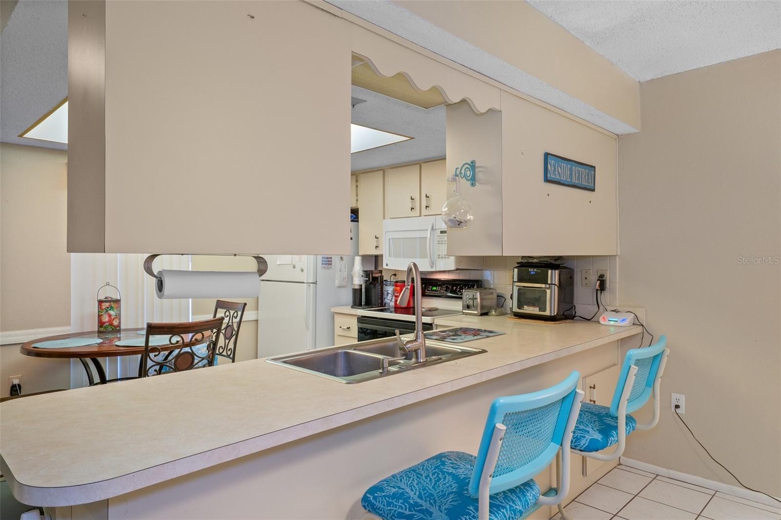 VILLAGE WOODS CONDO PH 03 - Residential