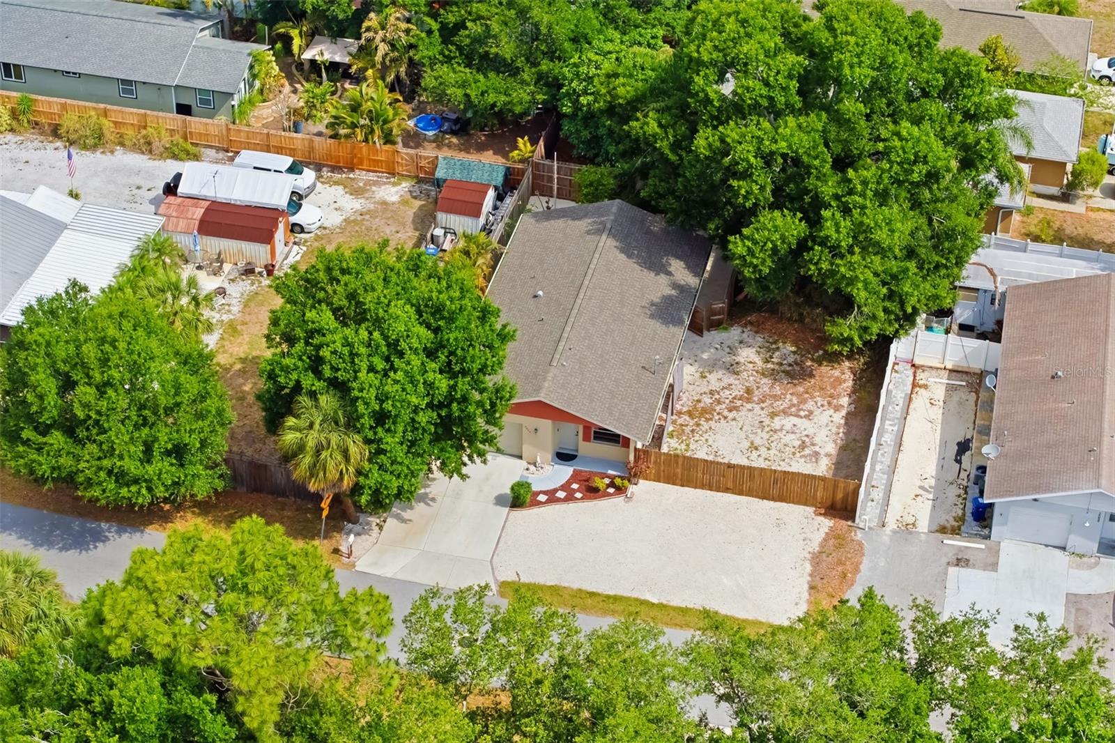 MADISON PARK - Residential