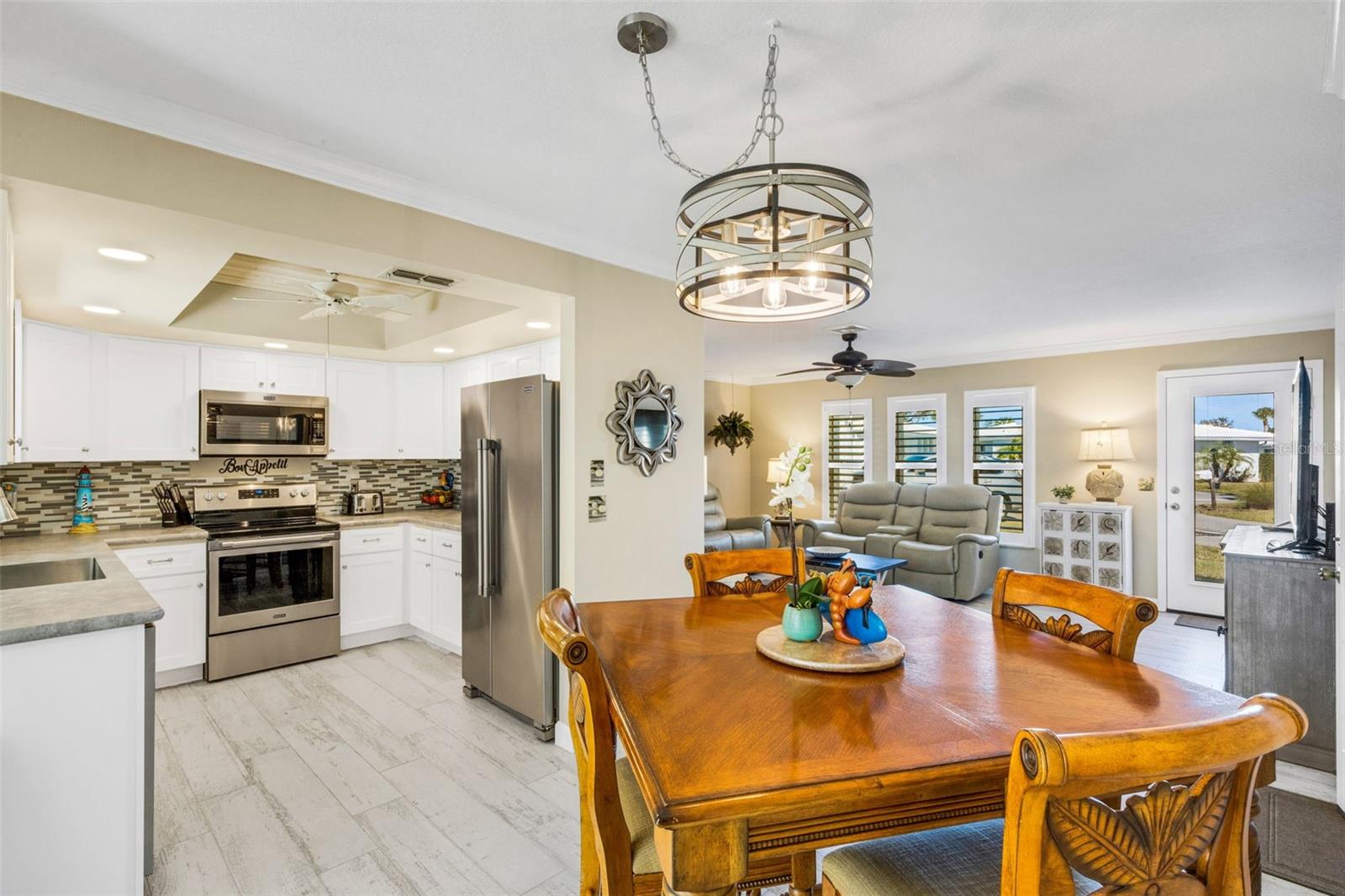 CIRCLE WOODS OF VENICE 1 - Residential