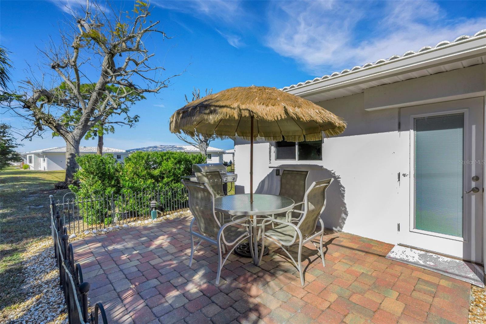 CIRCLE WOODS OF VENICE 1 - Residential