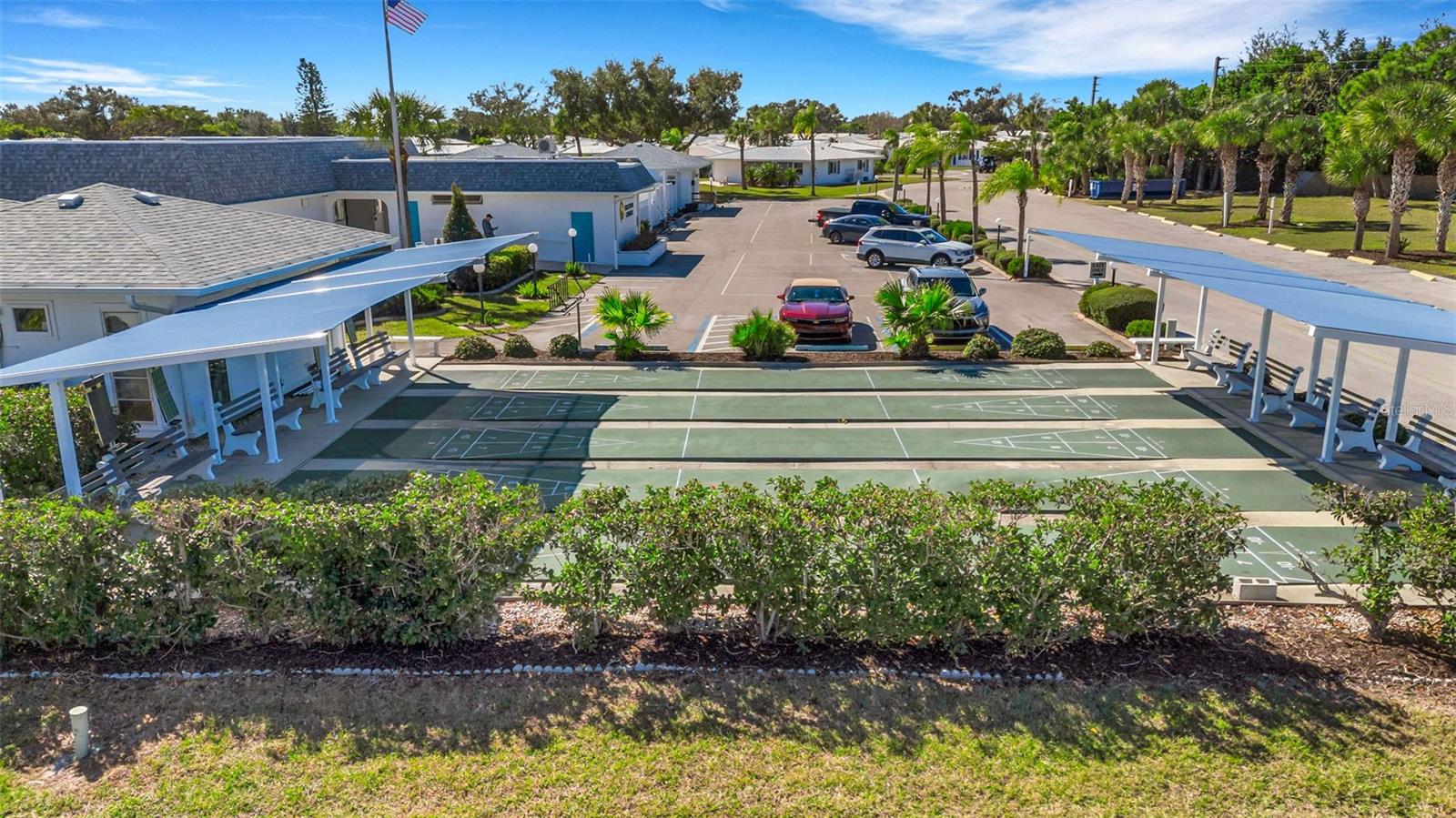 CIRCLE WOODS OF VENICE 1 - Residential