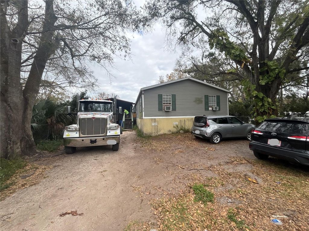 Photo of 6106 Nundy Avenue, Gibsonton, FL 33534 (MLS # TB8487764)