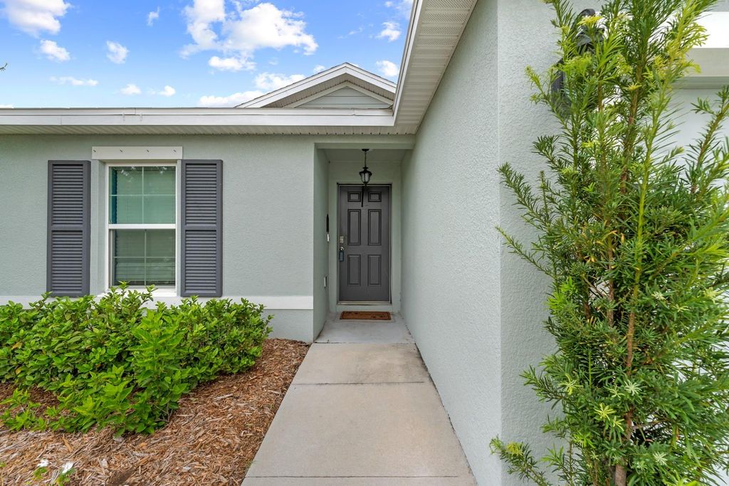 Photo of 17071 Oval Rum Drive, Wimauma, FL 33598 (MLS # TB8403025)