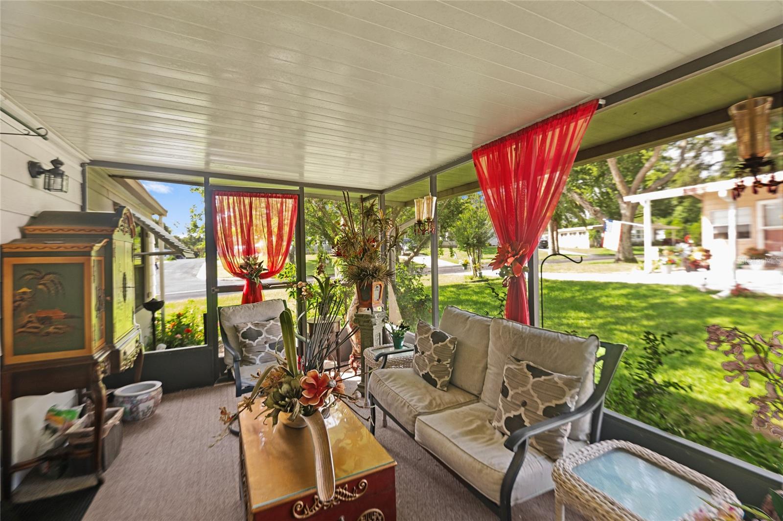 BANBURY VILLAGE CONDO - Residential