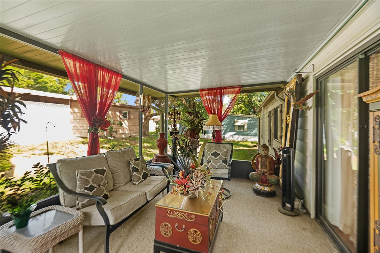 BANBURY VILLAGE CONDO - Residential