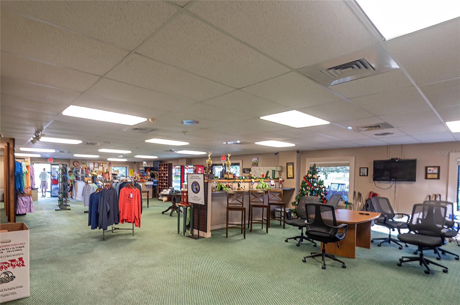 BANBURY VILLAGE CONDO - Residential