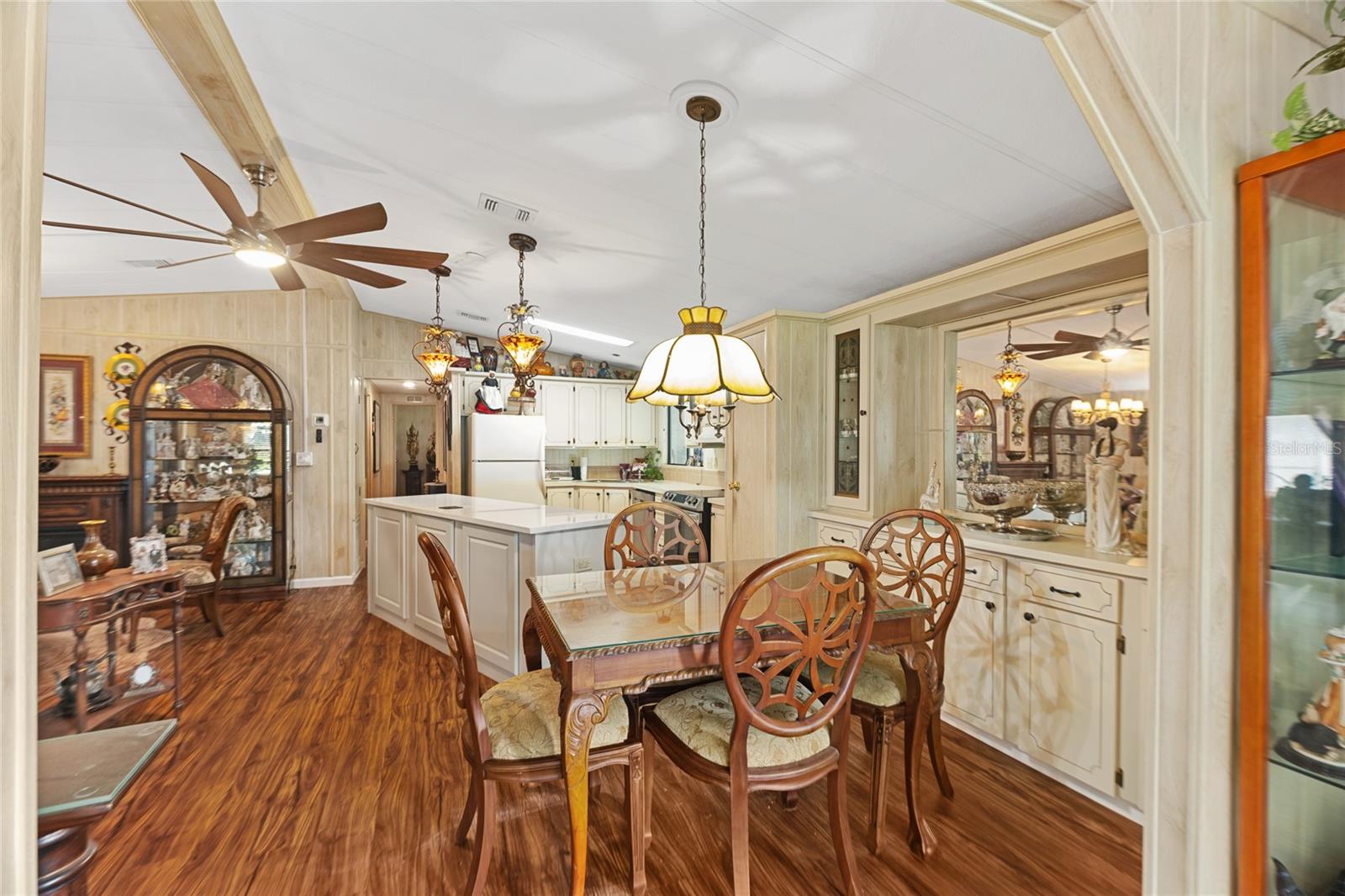 BANBURY VILLAGE CONDO - Residential