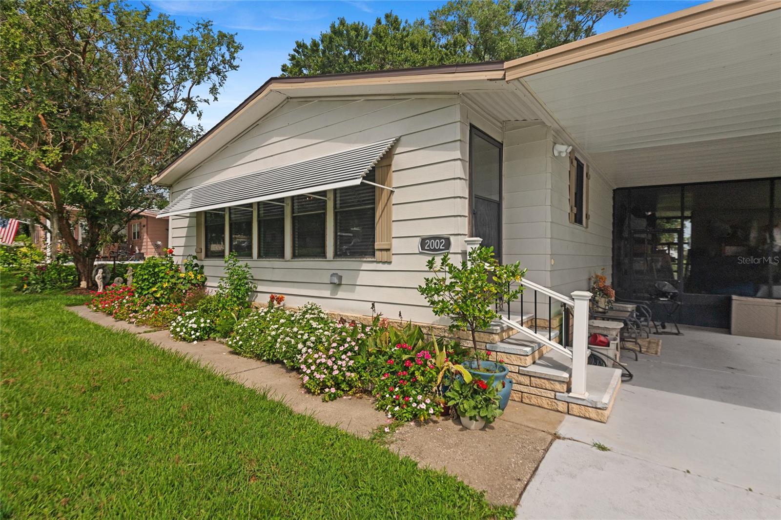 BANBURY VILLAGE CONDO - Residential