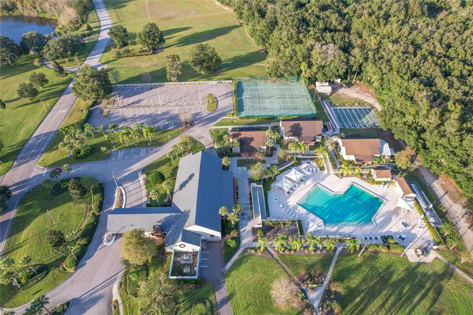 BANBURY VILLAGE CONDO - Residential