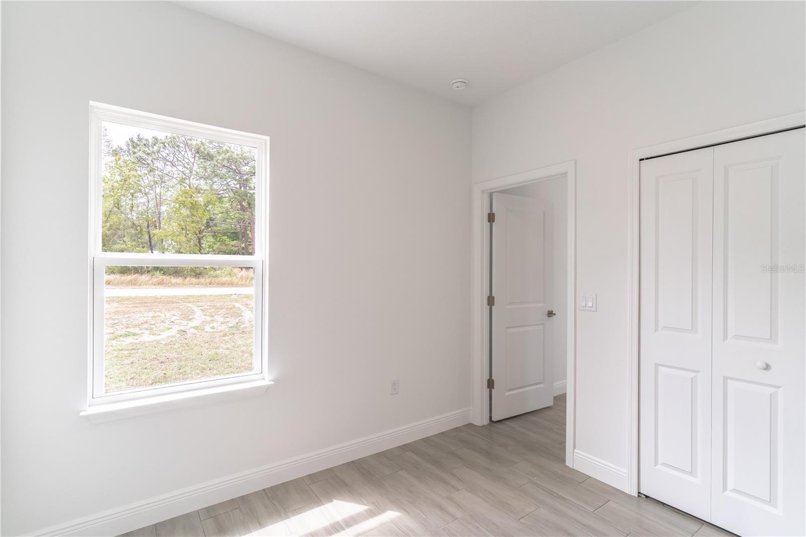 SILVER SPGS SHORES UN 13 - Residential