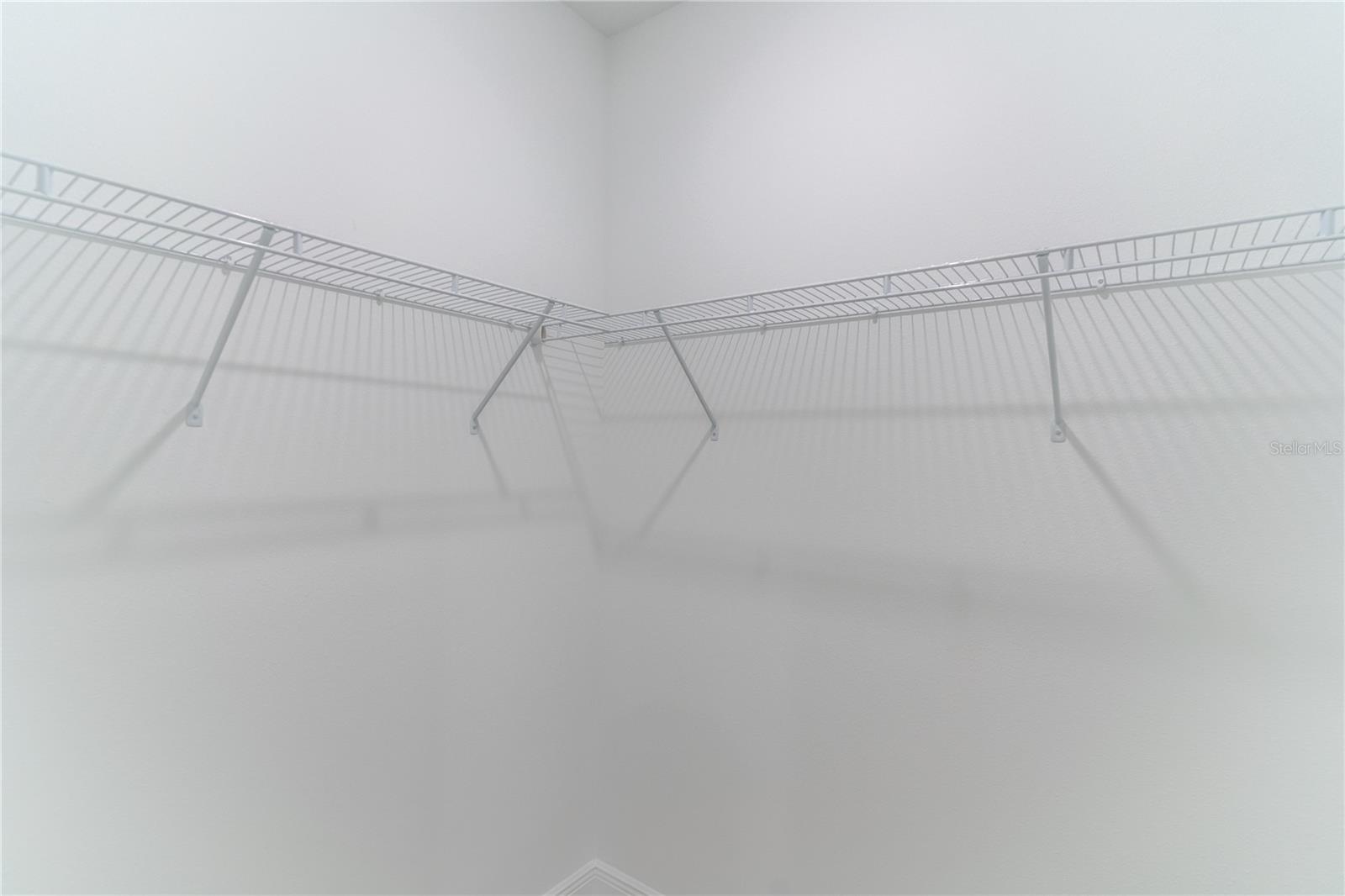 SILVER SPGS SHORES UN 13 - Residential