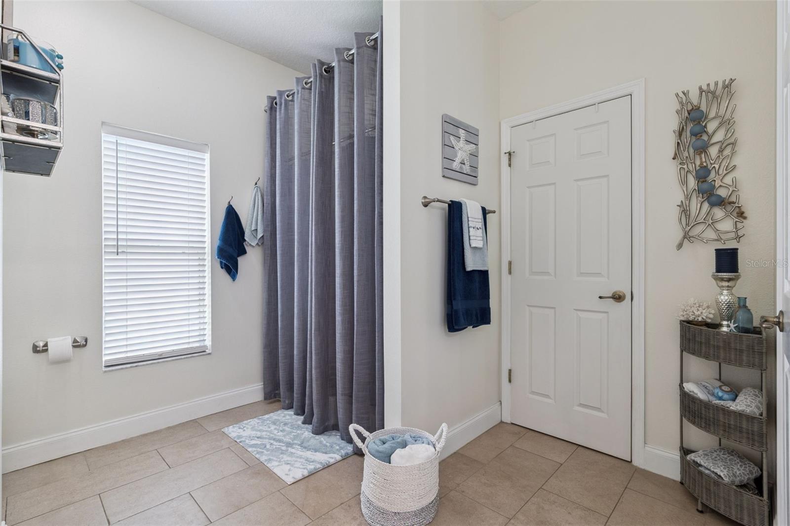 FOREST TRACE - Residential