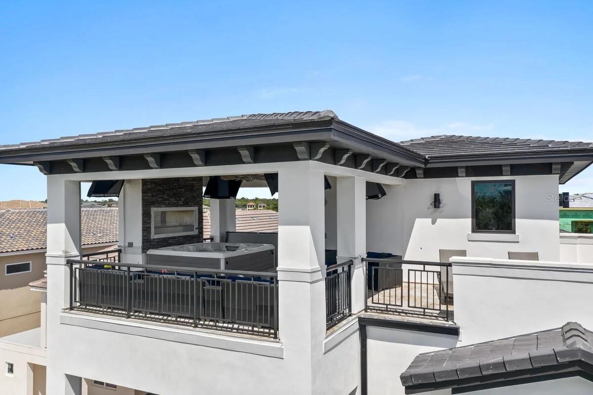 REUNION WEST FAIRWAYS 17 & 18 REP - Residential