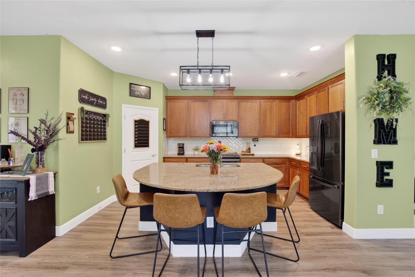 ROSE HAVEN PH 01 - Residential