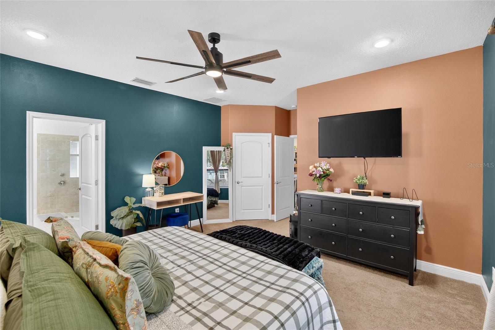 ROSE HAVEN PH 01 - Residential