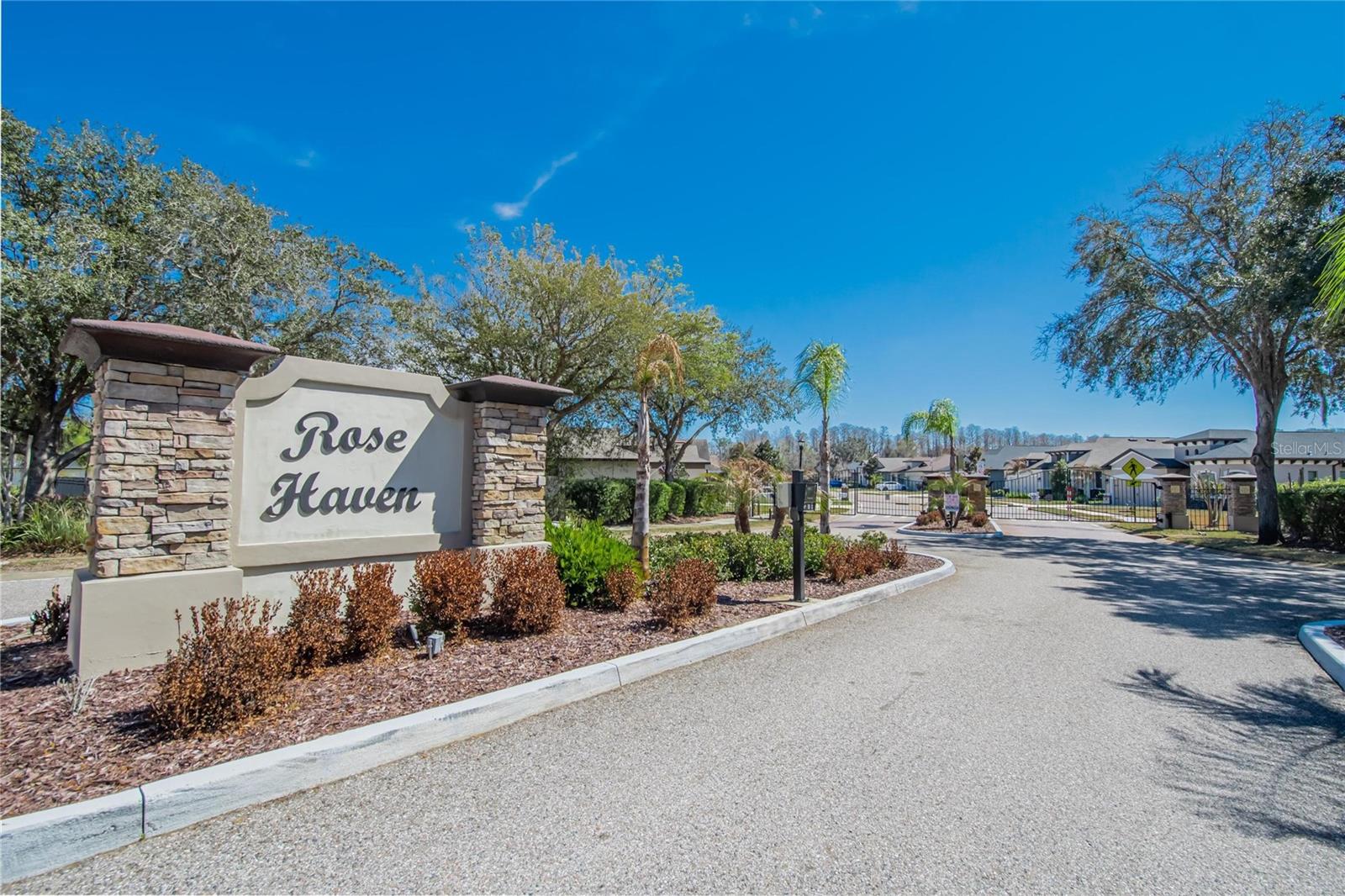 ROSE HAVEN PH 01 - Residential