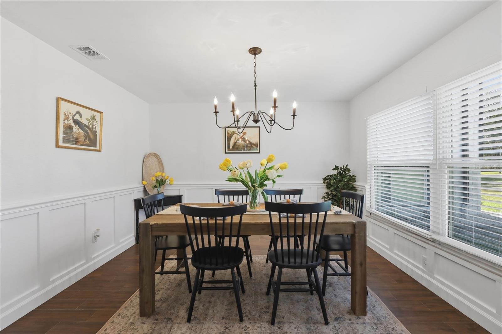 155 E COUNTRY CIRCLE DRIVE E