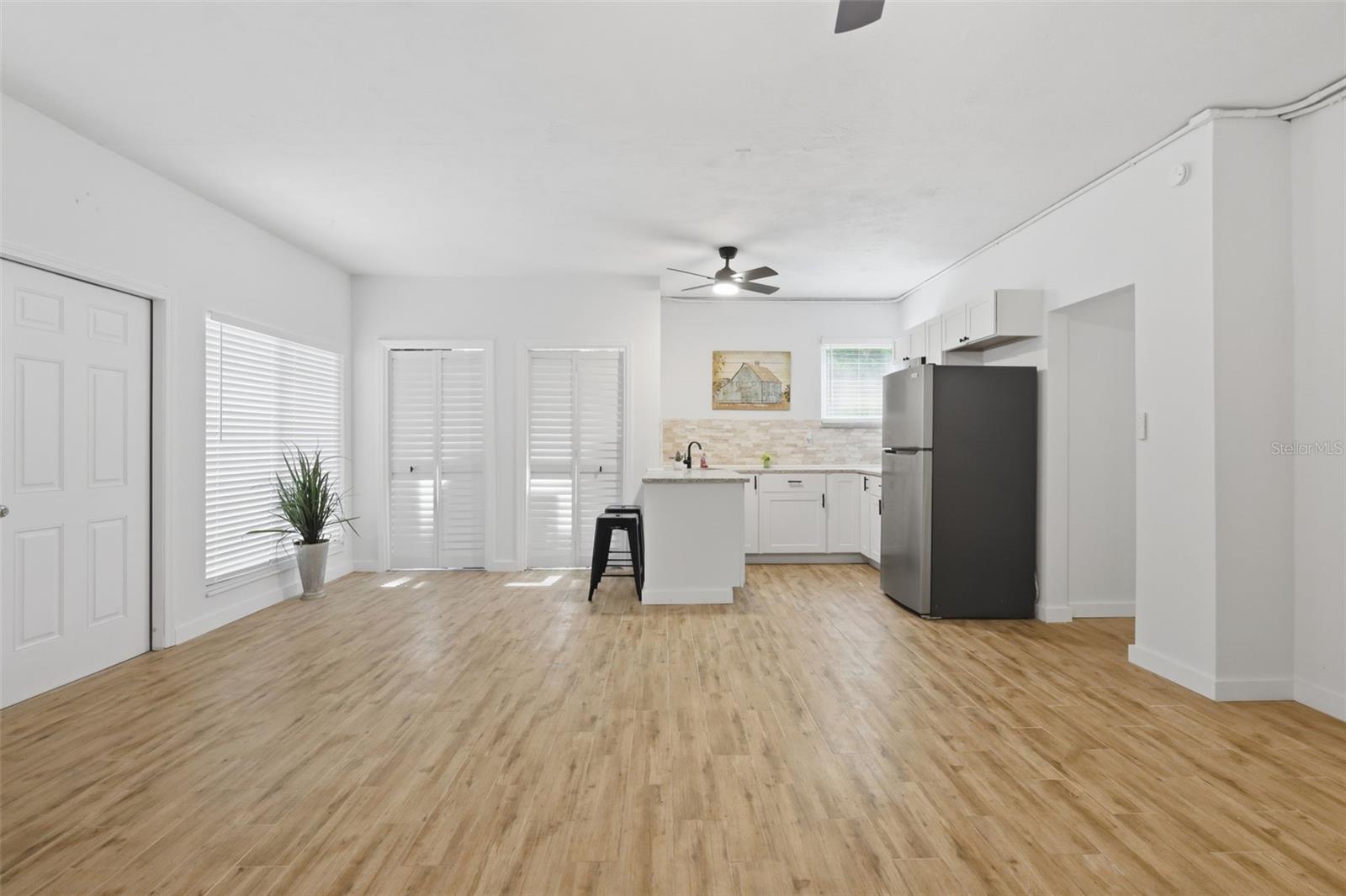 A QUIET PLACE IN THE COUNTRY UNIT I - Residential