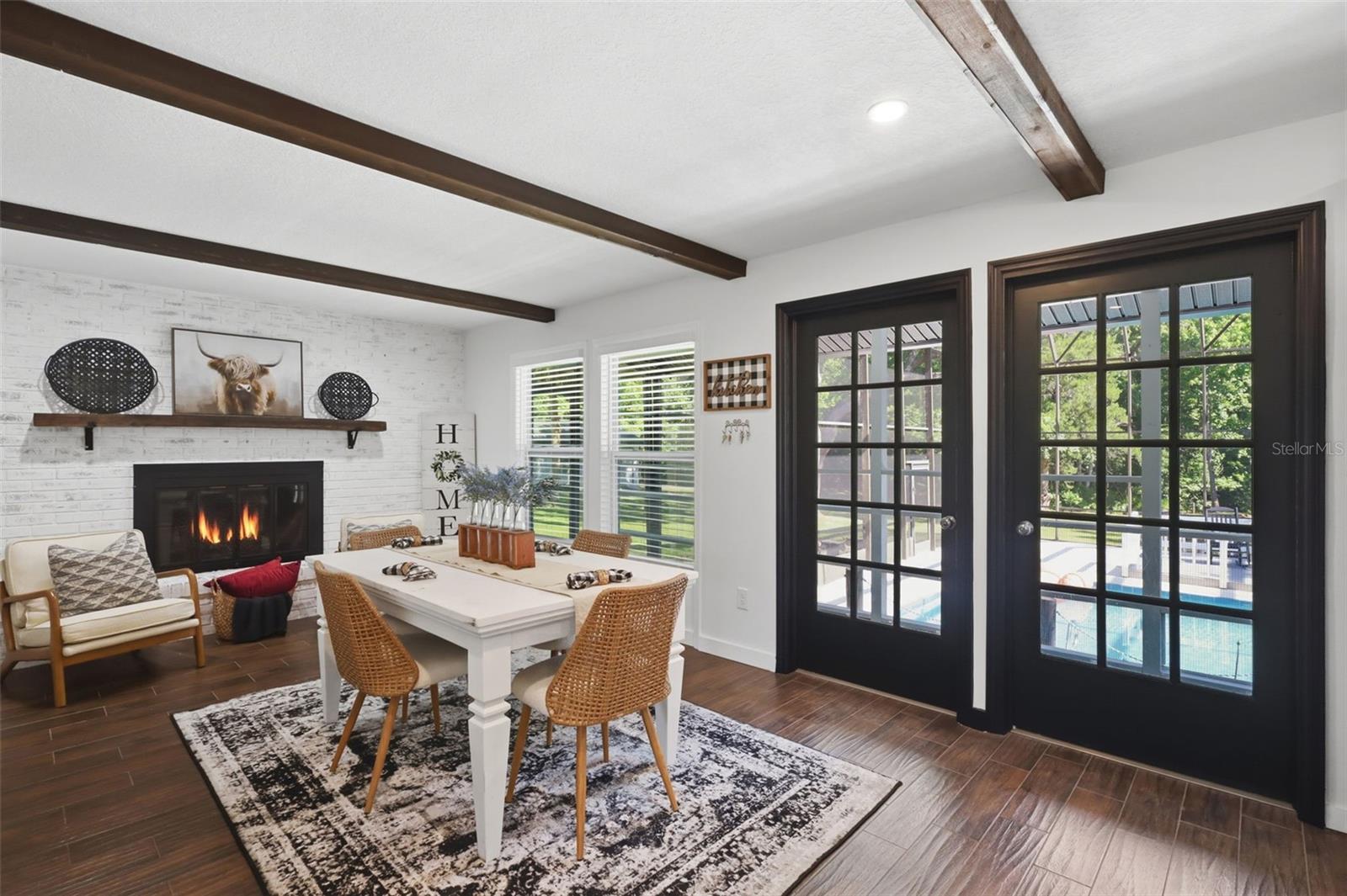 A QUIET PLACE IN THE COUNTRY UNIT I - Residential