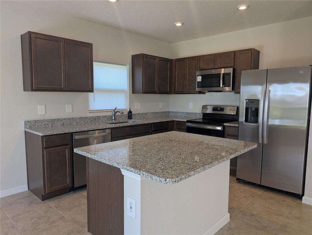 Photo of 17130 11th Terrace E, Bradenton, FL 34212 (MLS # A4669741)