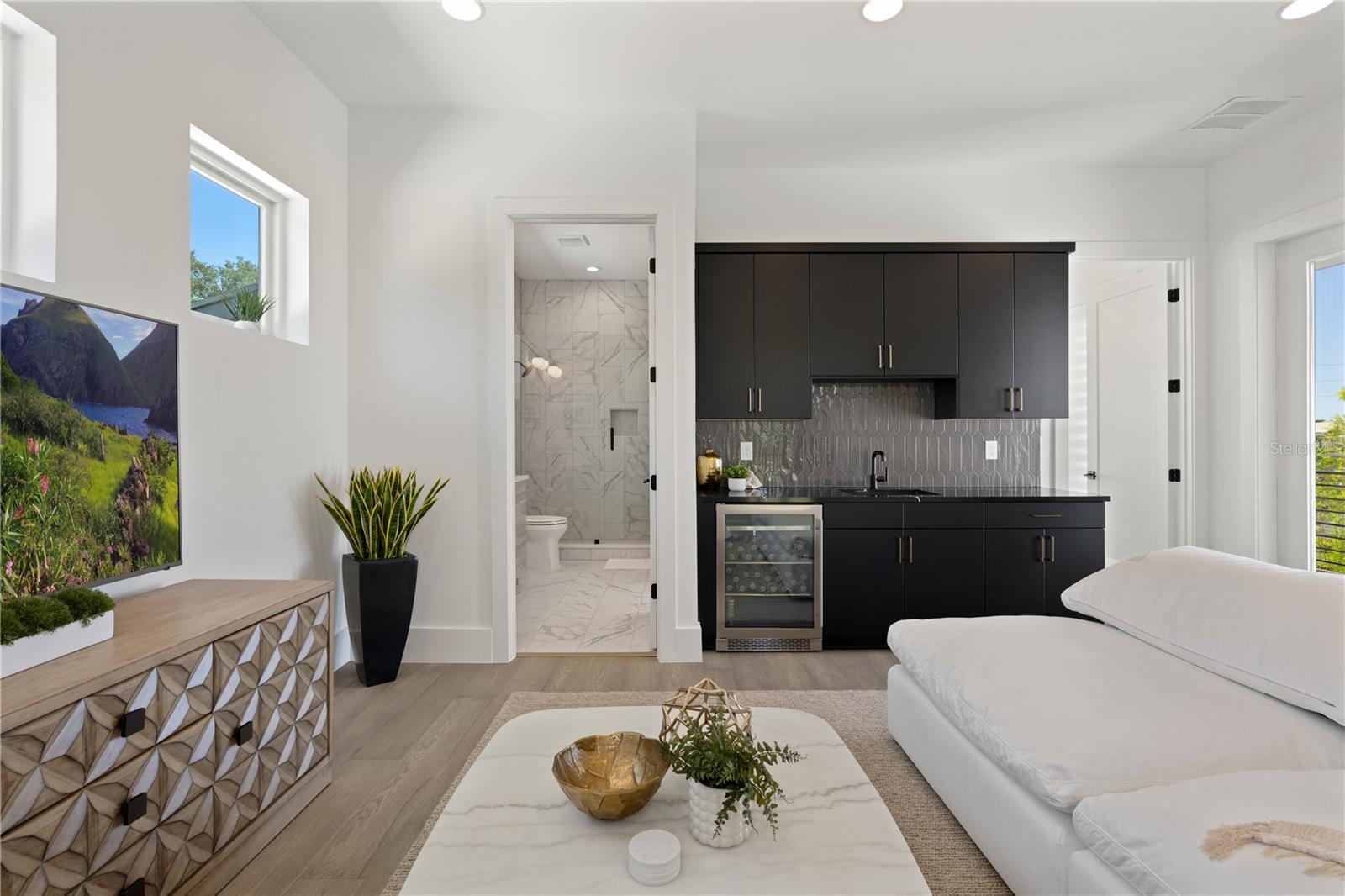 TWIN ACRES - Residential