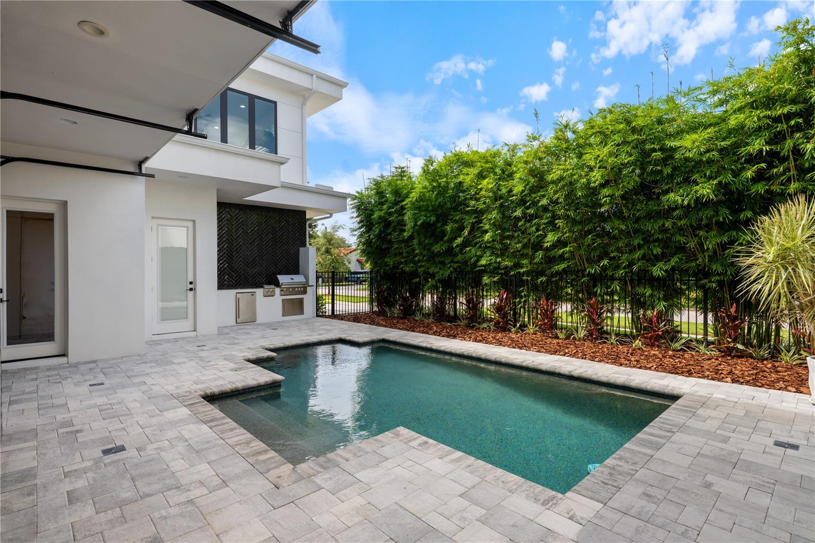 TWIN ACRES - Residential