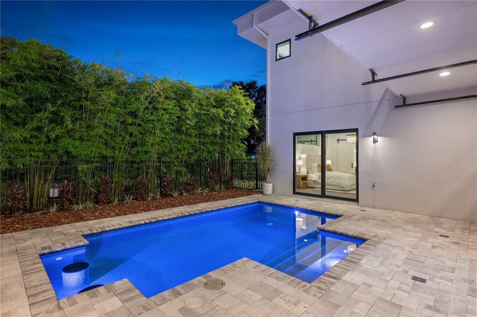 TWIN ACRES - Residential