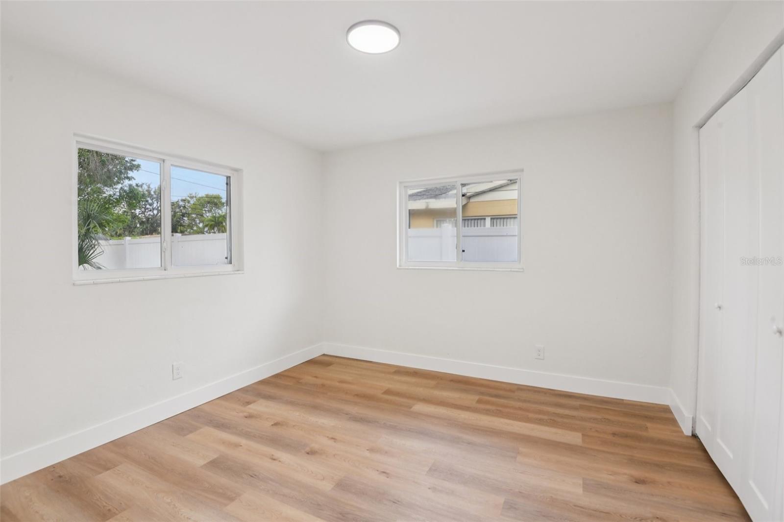 SNELL SHORES - Residential