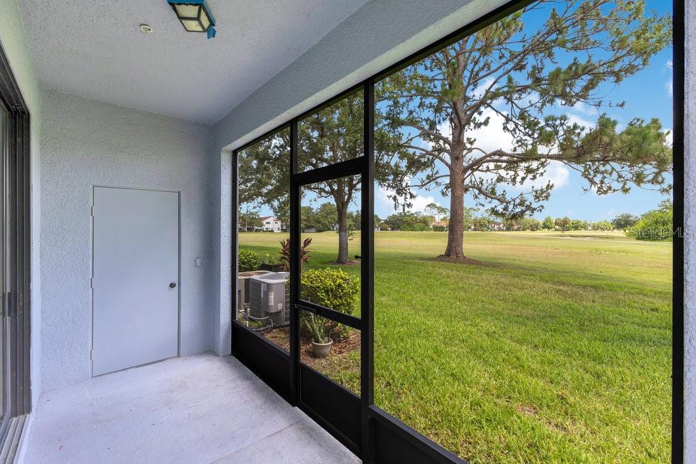 VILLAS/WEDGEFIELD - Residential