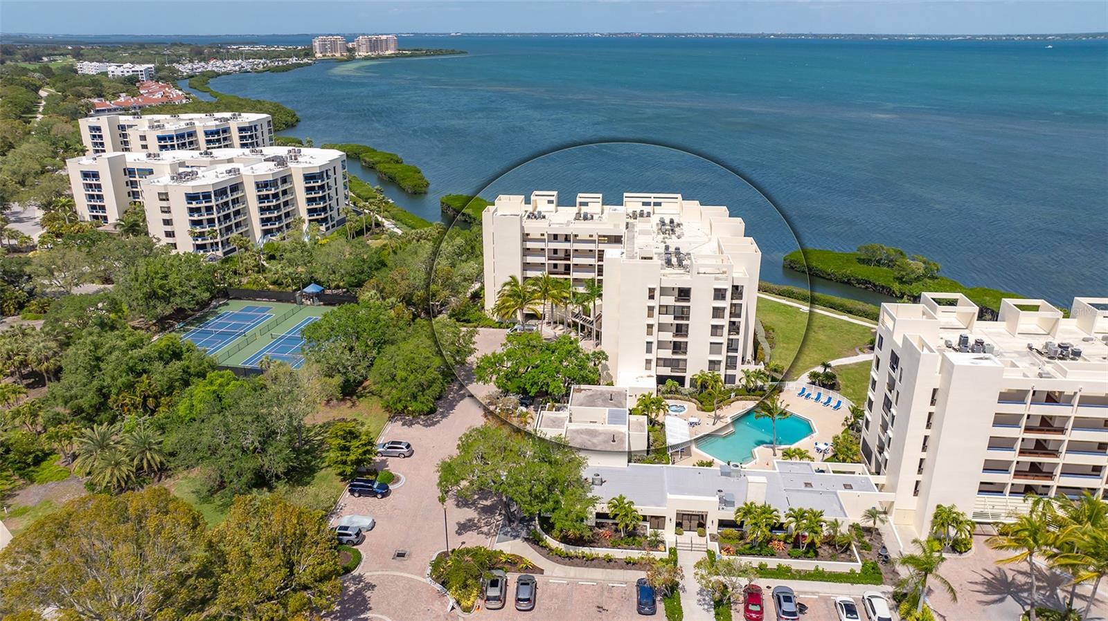 2020 HARBOURSIDE DRIVE 454