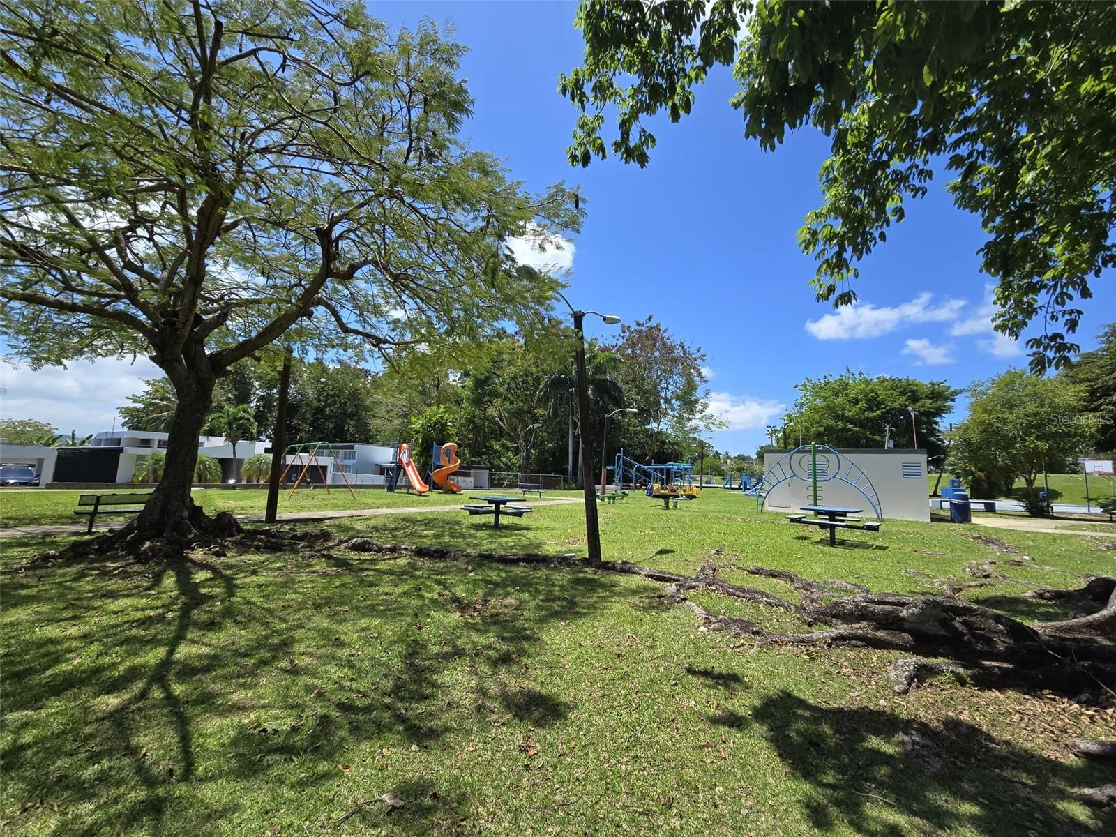 PARKVILLE - Residential