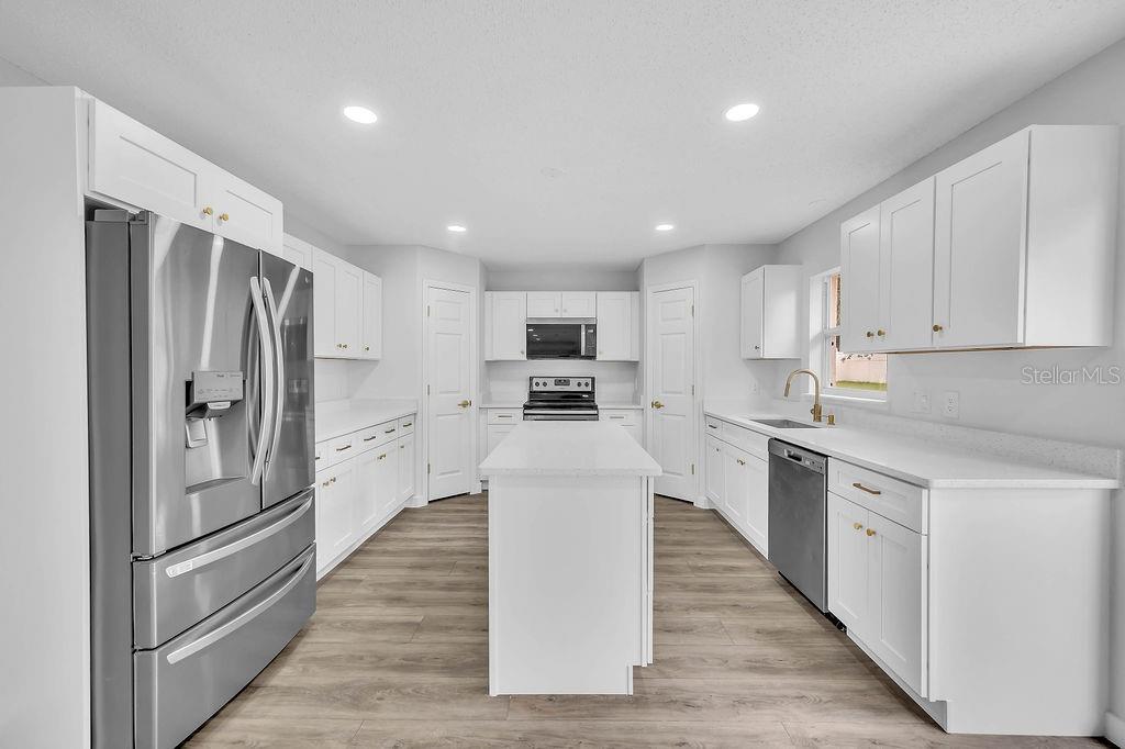 HOLLY HILL ESTATES - Residential