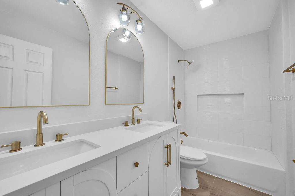 HOLLY HILL ESTATES - Residential