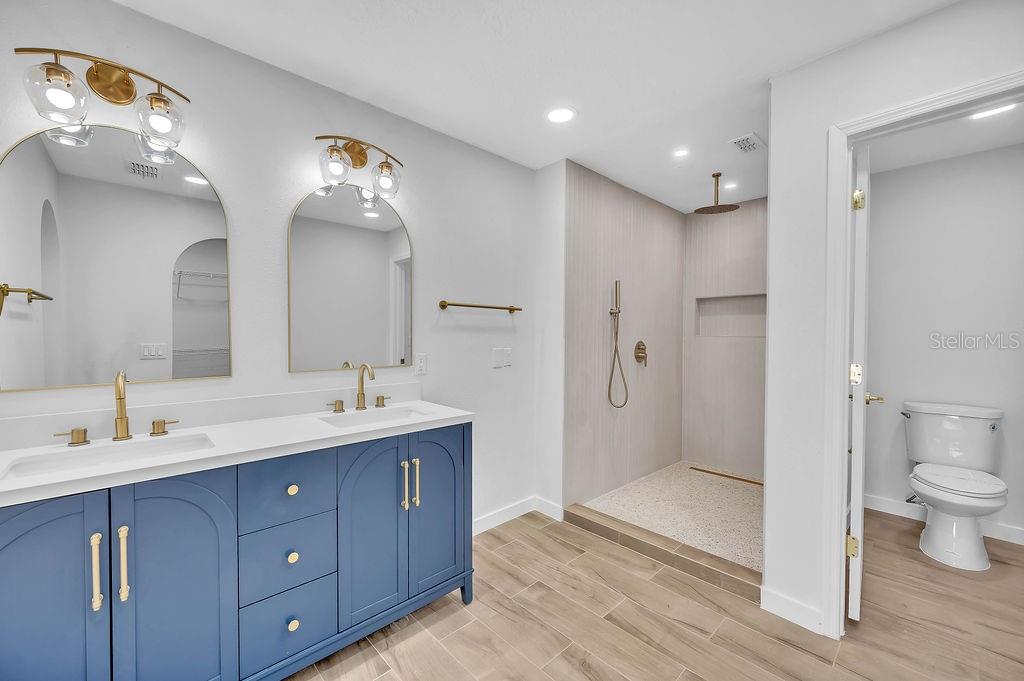 HOLLY HILL ESTATES - Residential