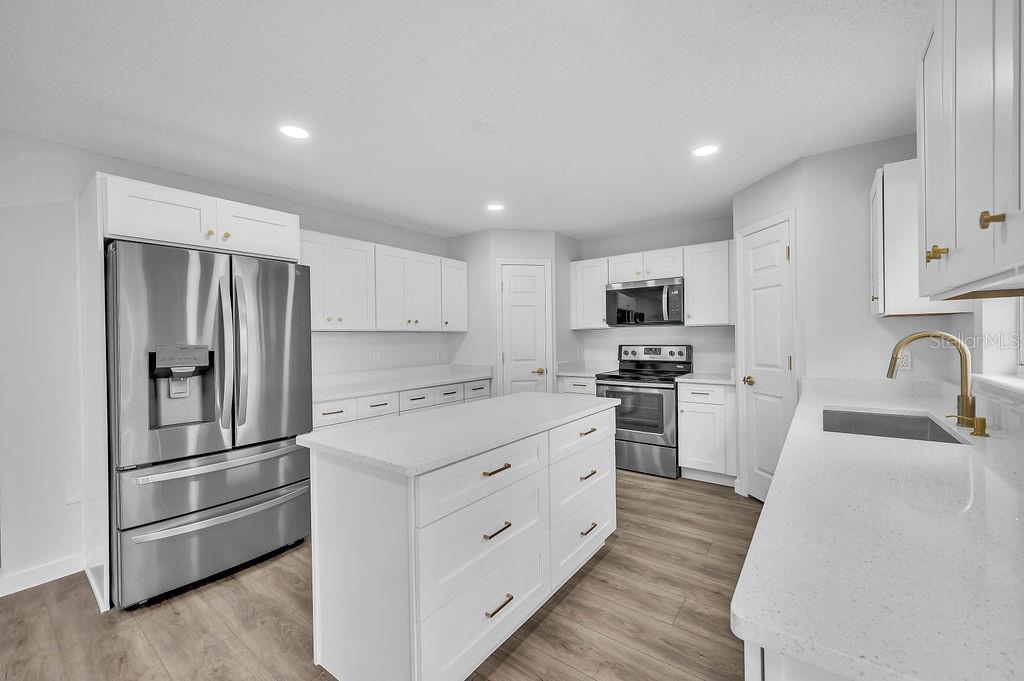 HOLLY HILL ESTATES - Residential