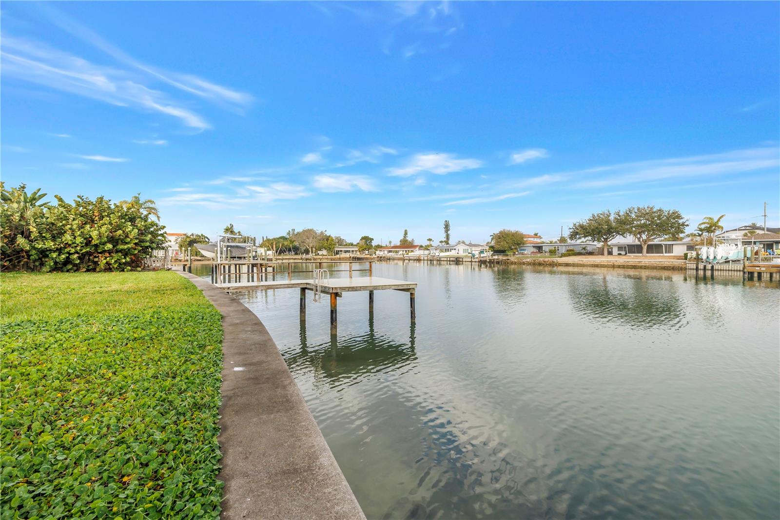 BELLE VISTA POINT - Residential