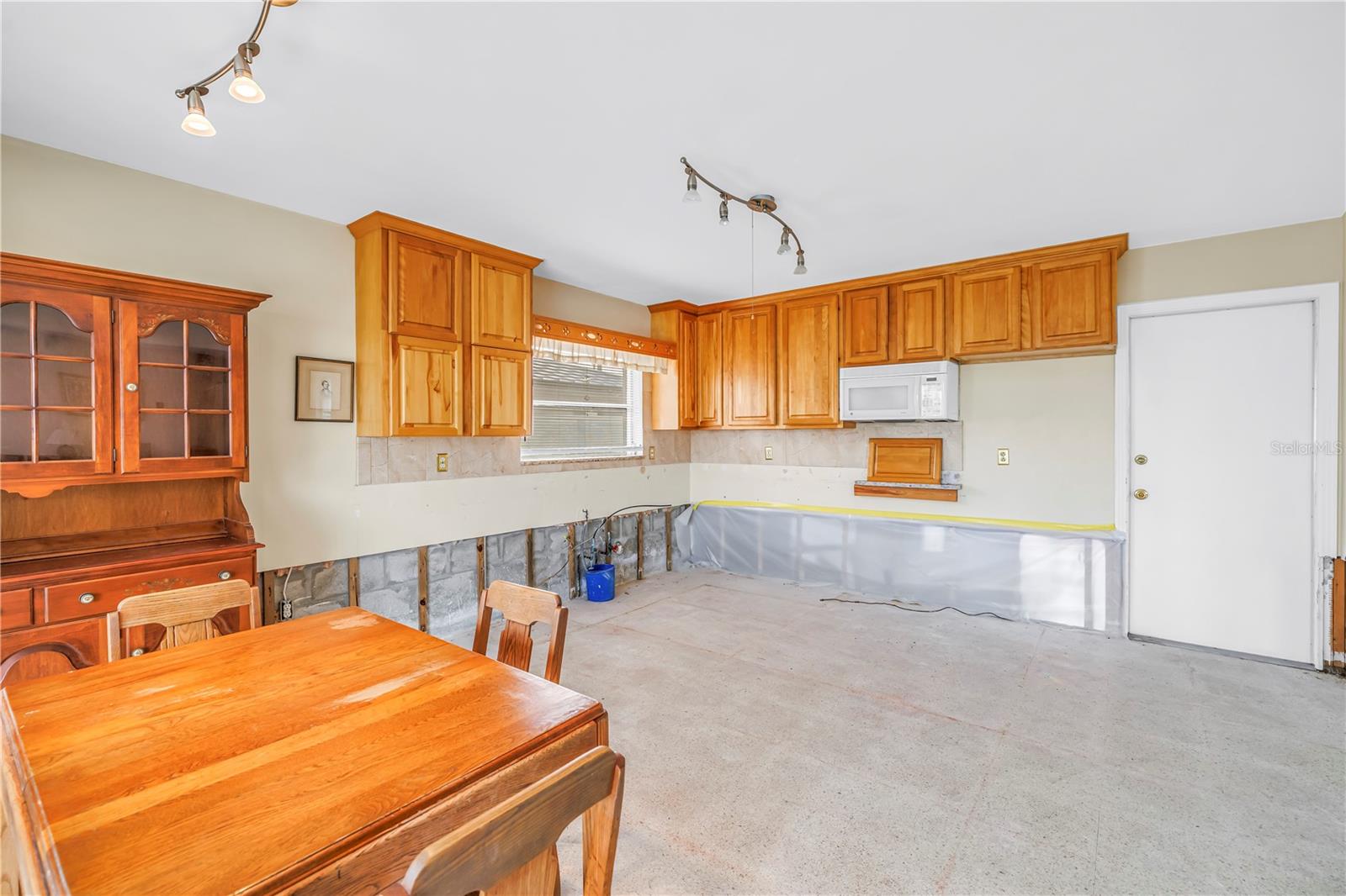 BELLE VISTA POINT - Residential