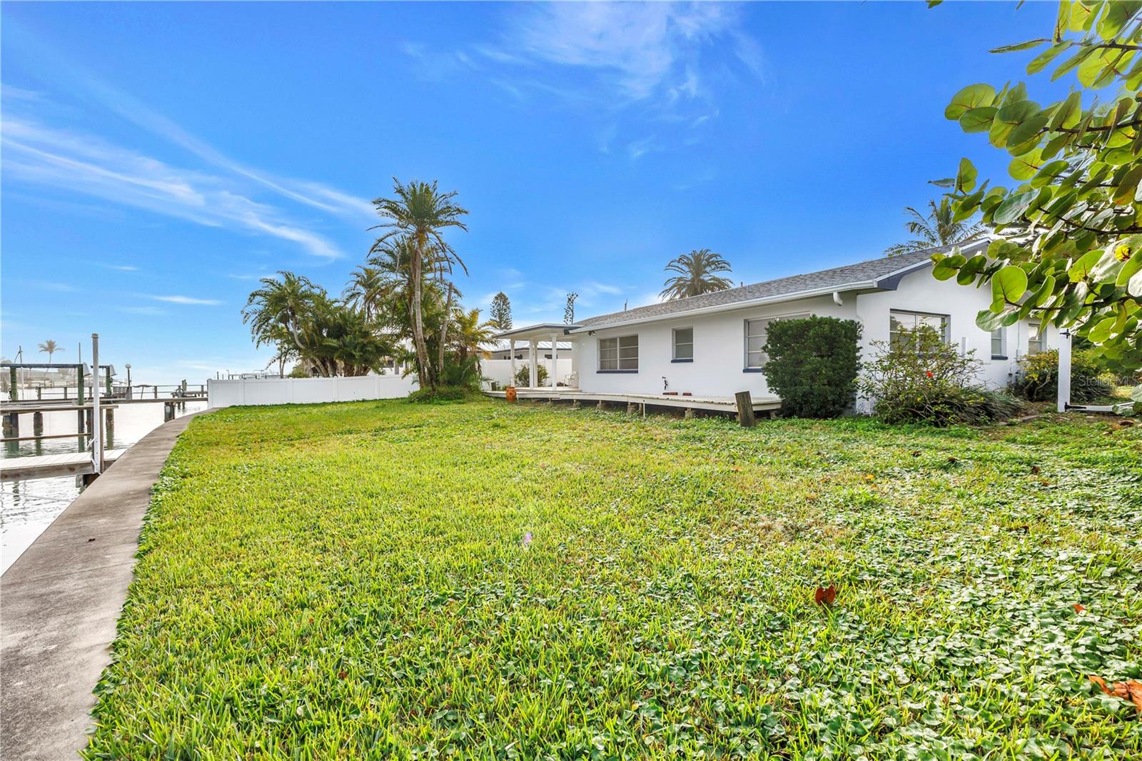 BELLE VISTA POINT - Residential