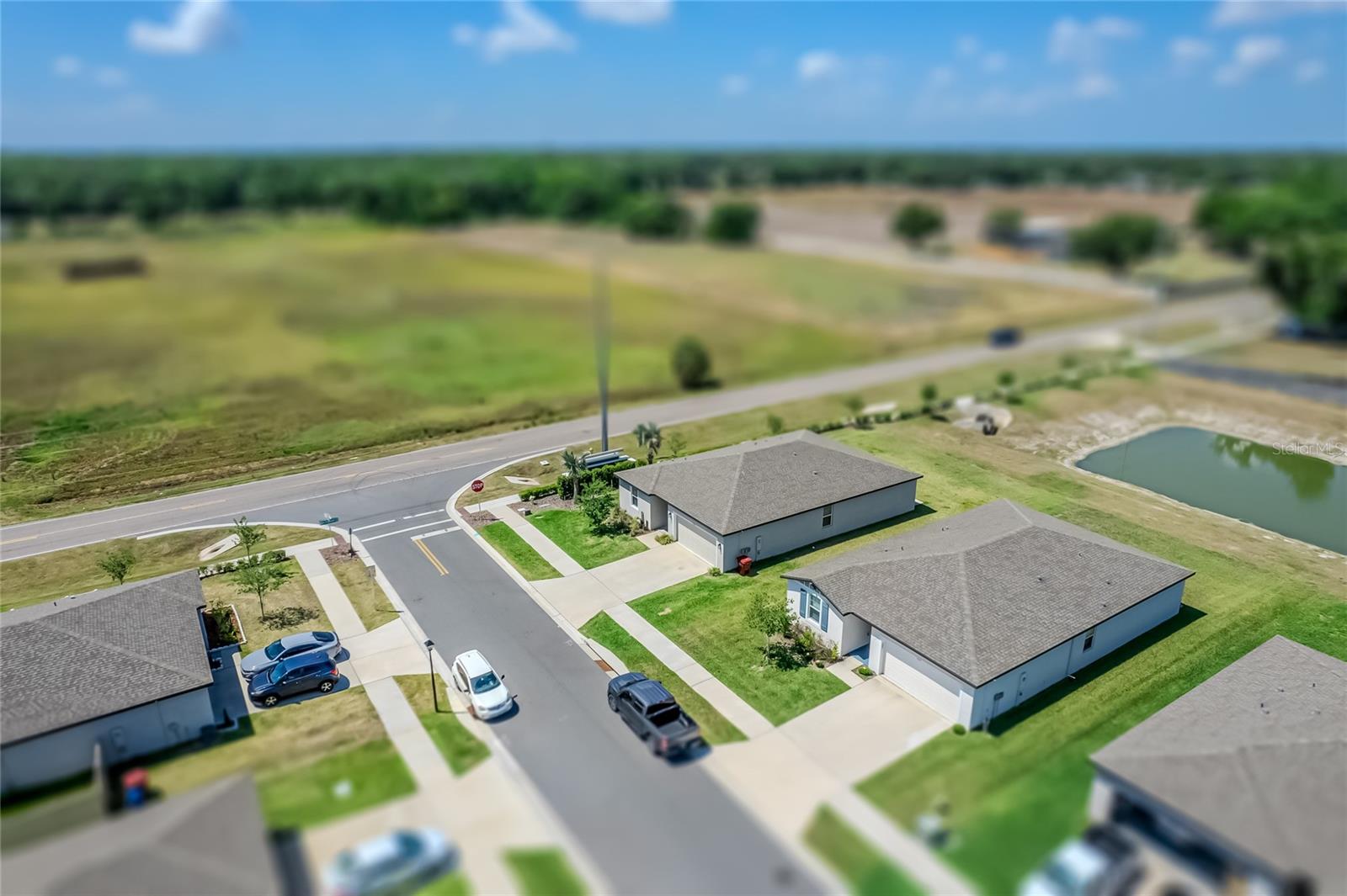 LANTANA GROVE - Residential